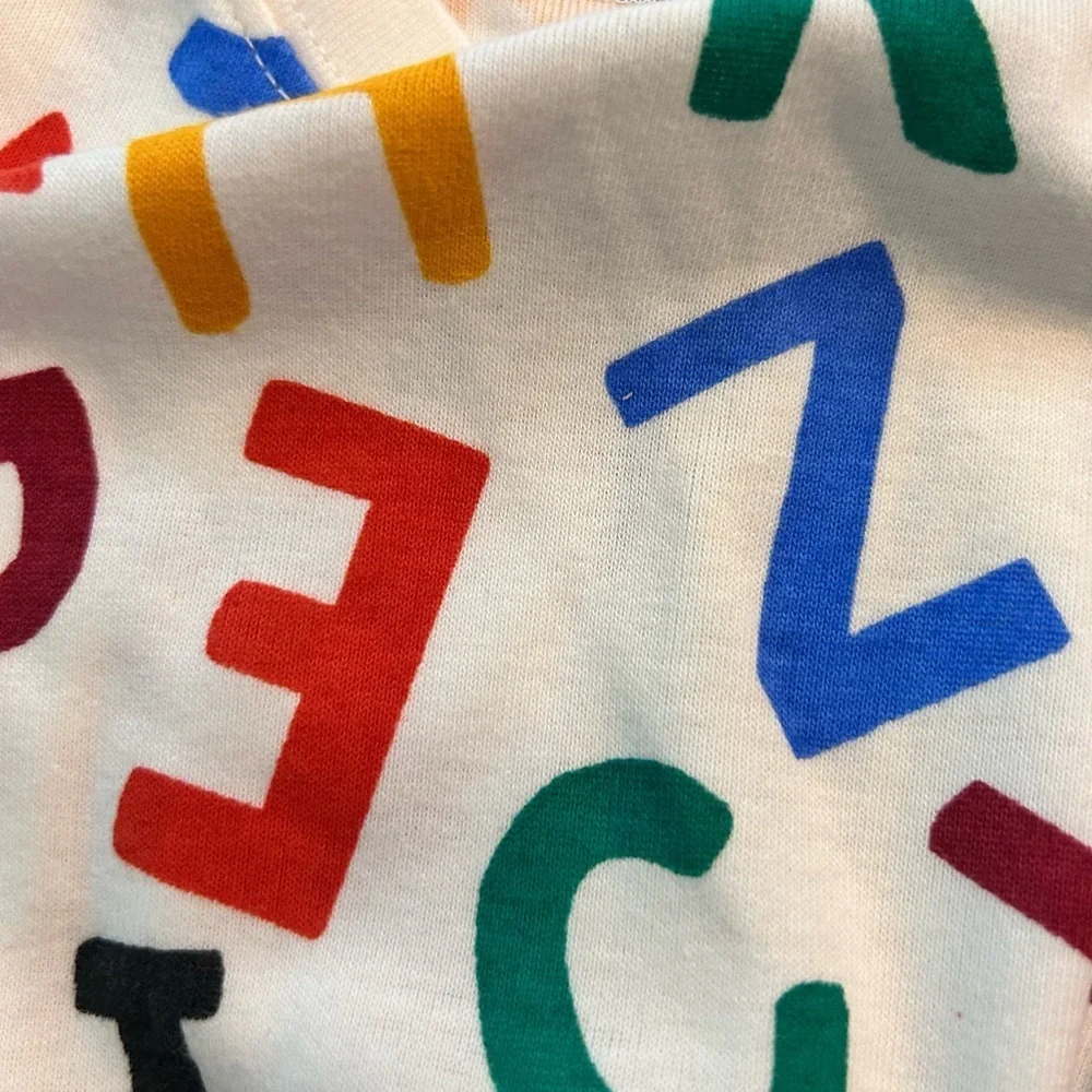 NWT Old Navy Cream ABC Graphic Crewneck Pajama with Multicolor Prints Size 5T